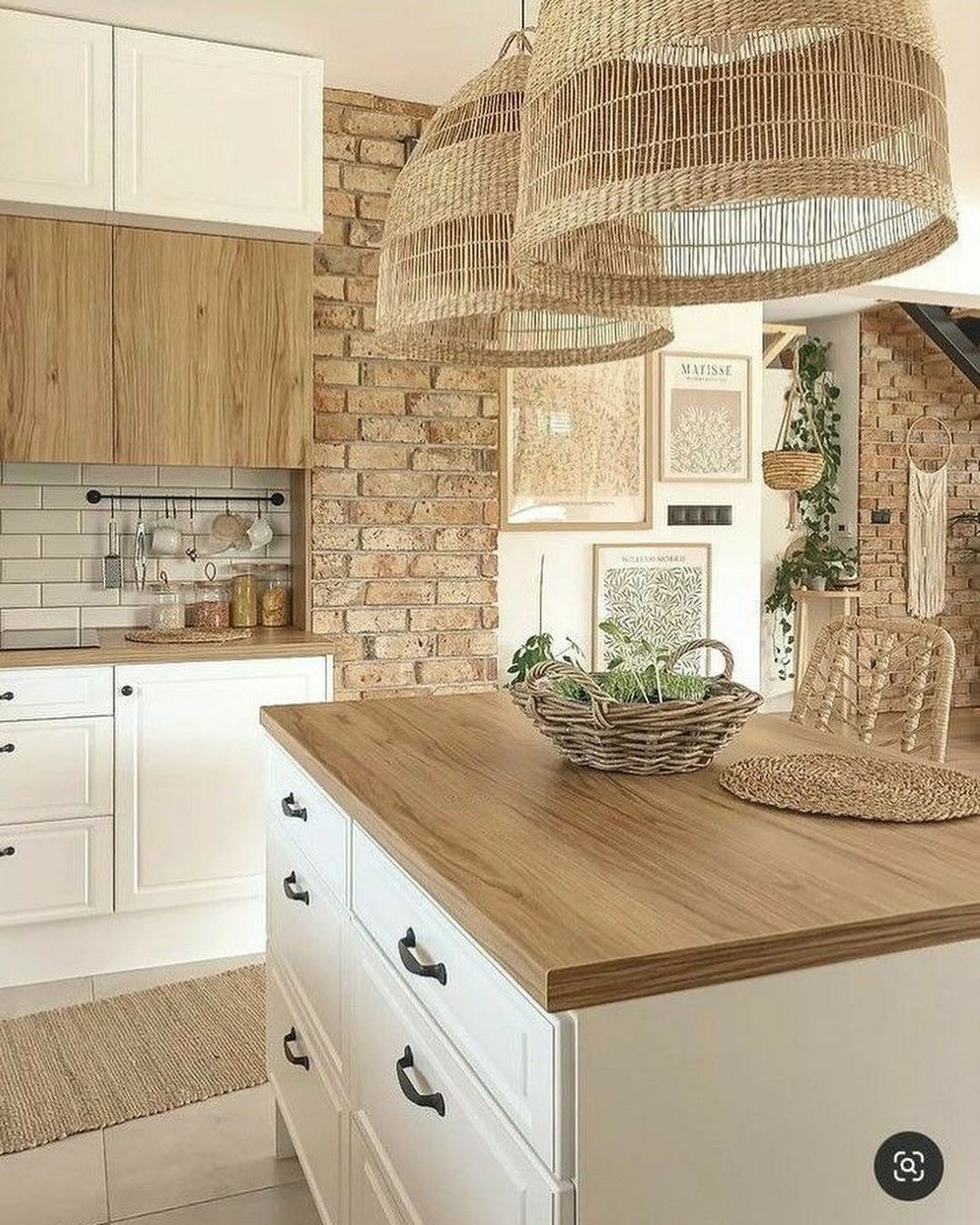 Warm and Welcoming Kitchen