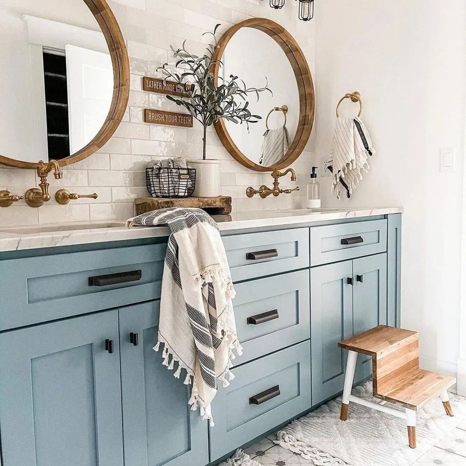 A tastefully designed bathroom with rustic charm