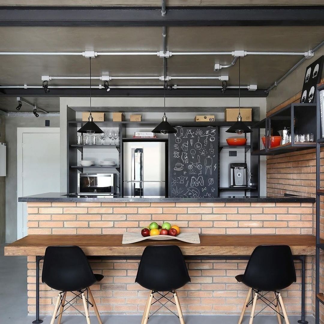 A chic industrial kitchen design