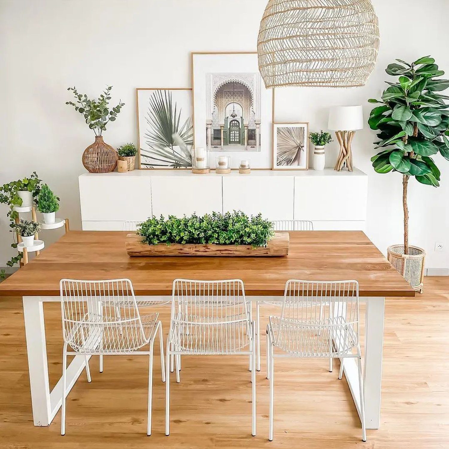 Modern dining room with natural decor elements