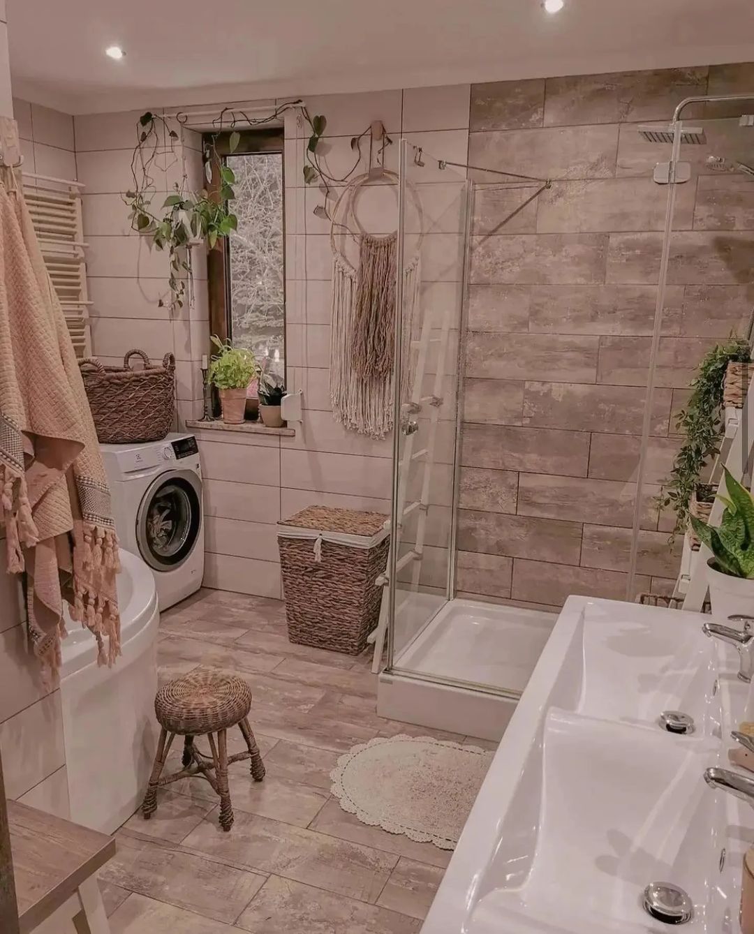 A cozy and well-organized bathroom featuring natural textures