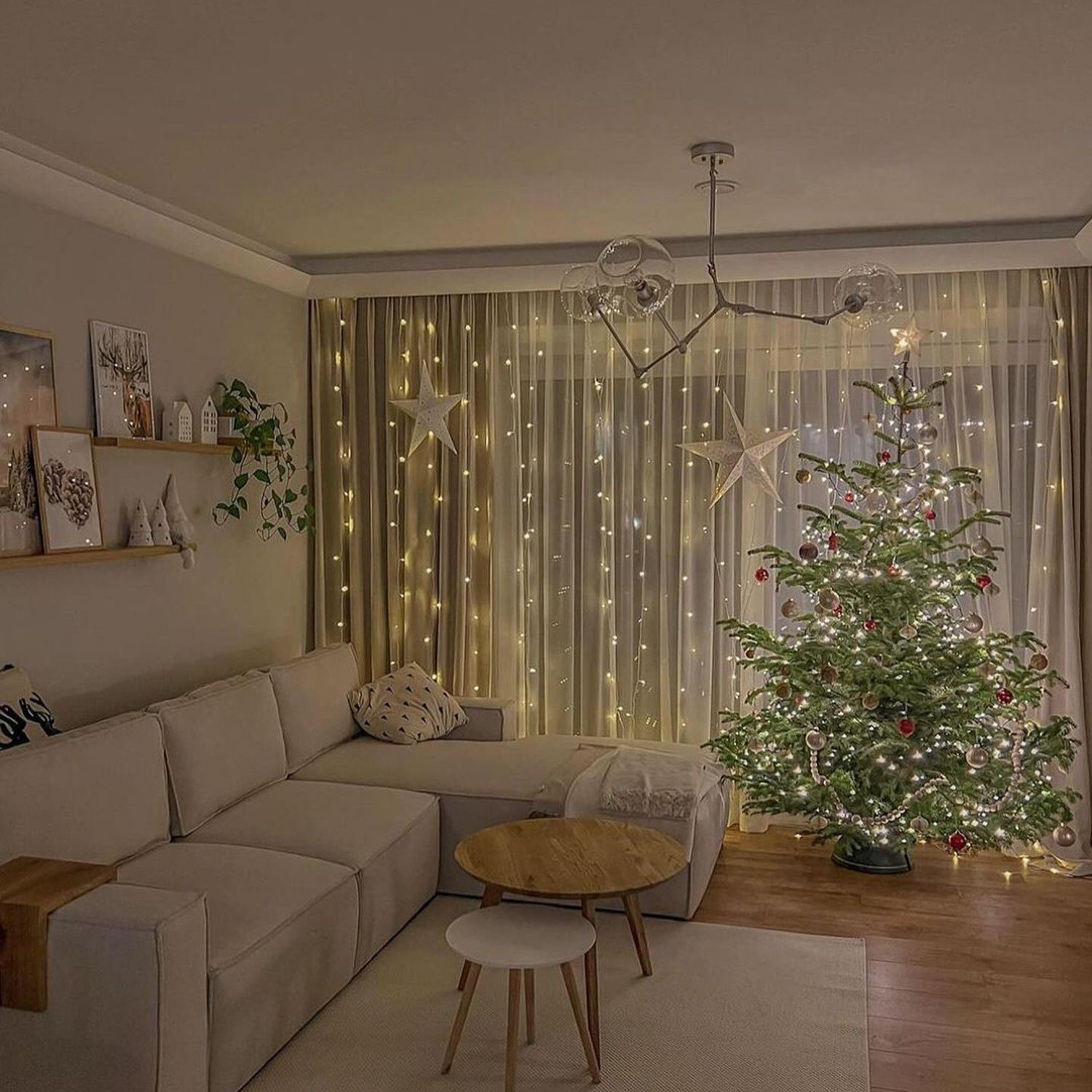 Cozy living room with Christmas decorations