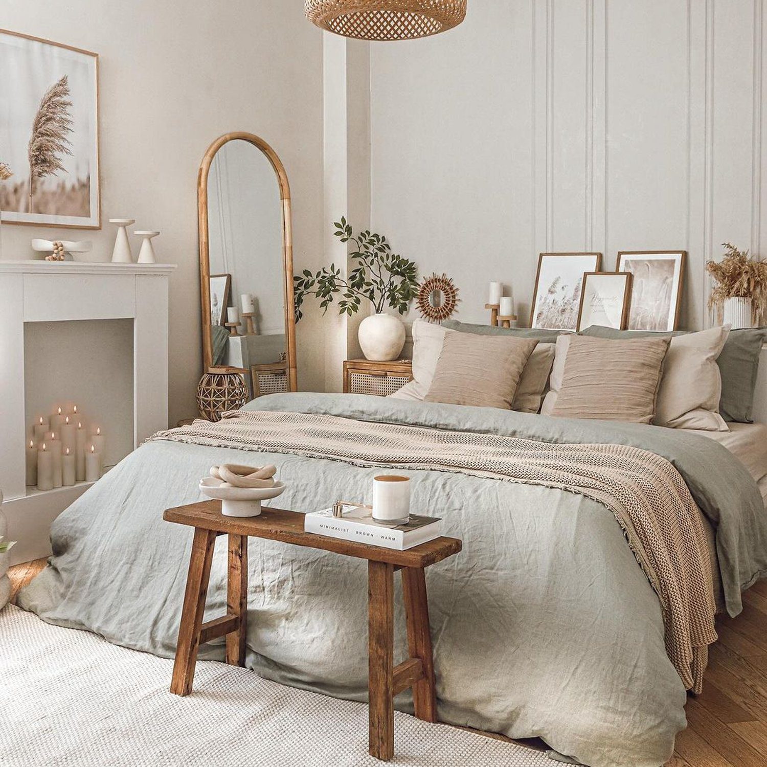 Cozy bedroom with natural elements and neutral tones