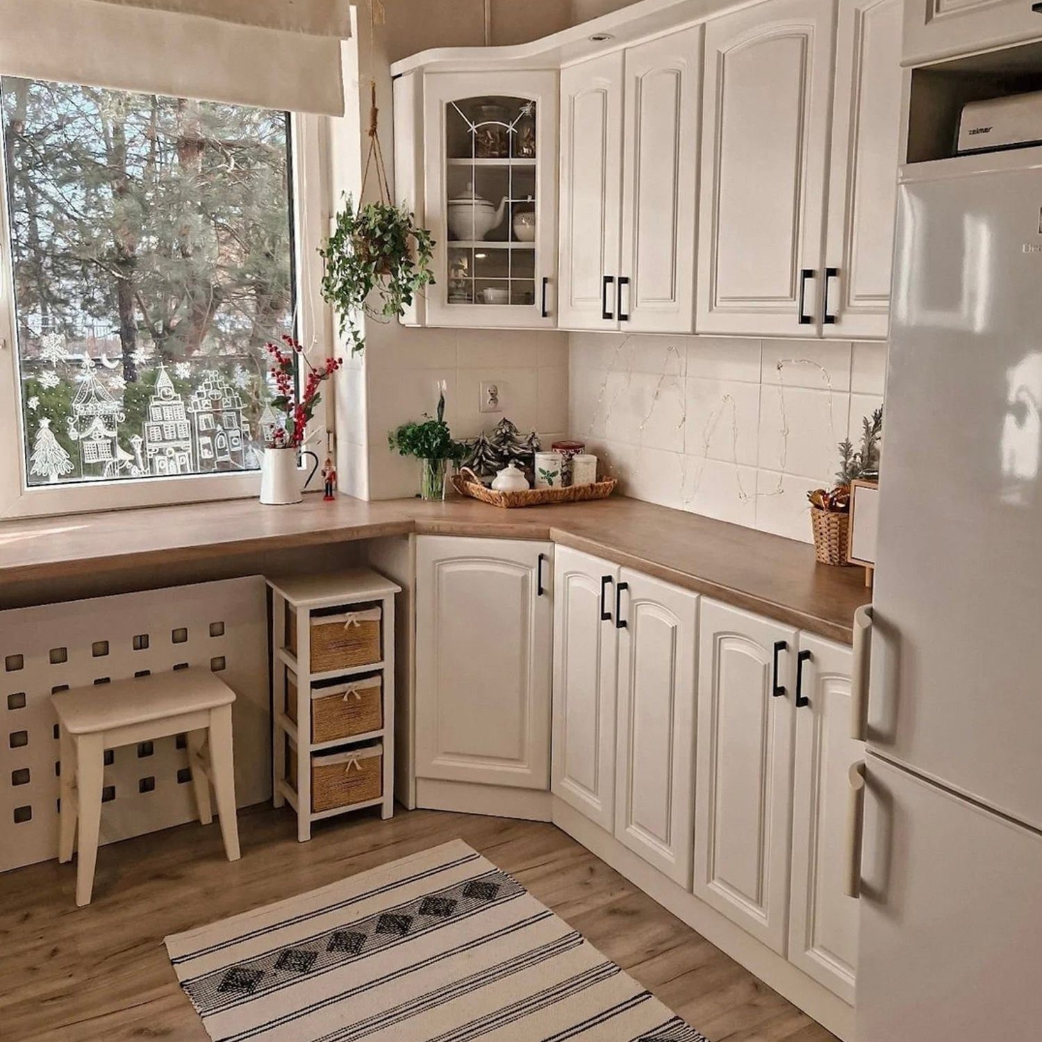 Cozy kitchen with a warm ambiance