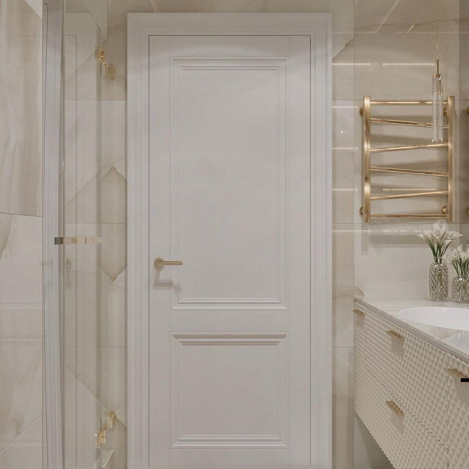 Elegant white bathroom with marble details