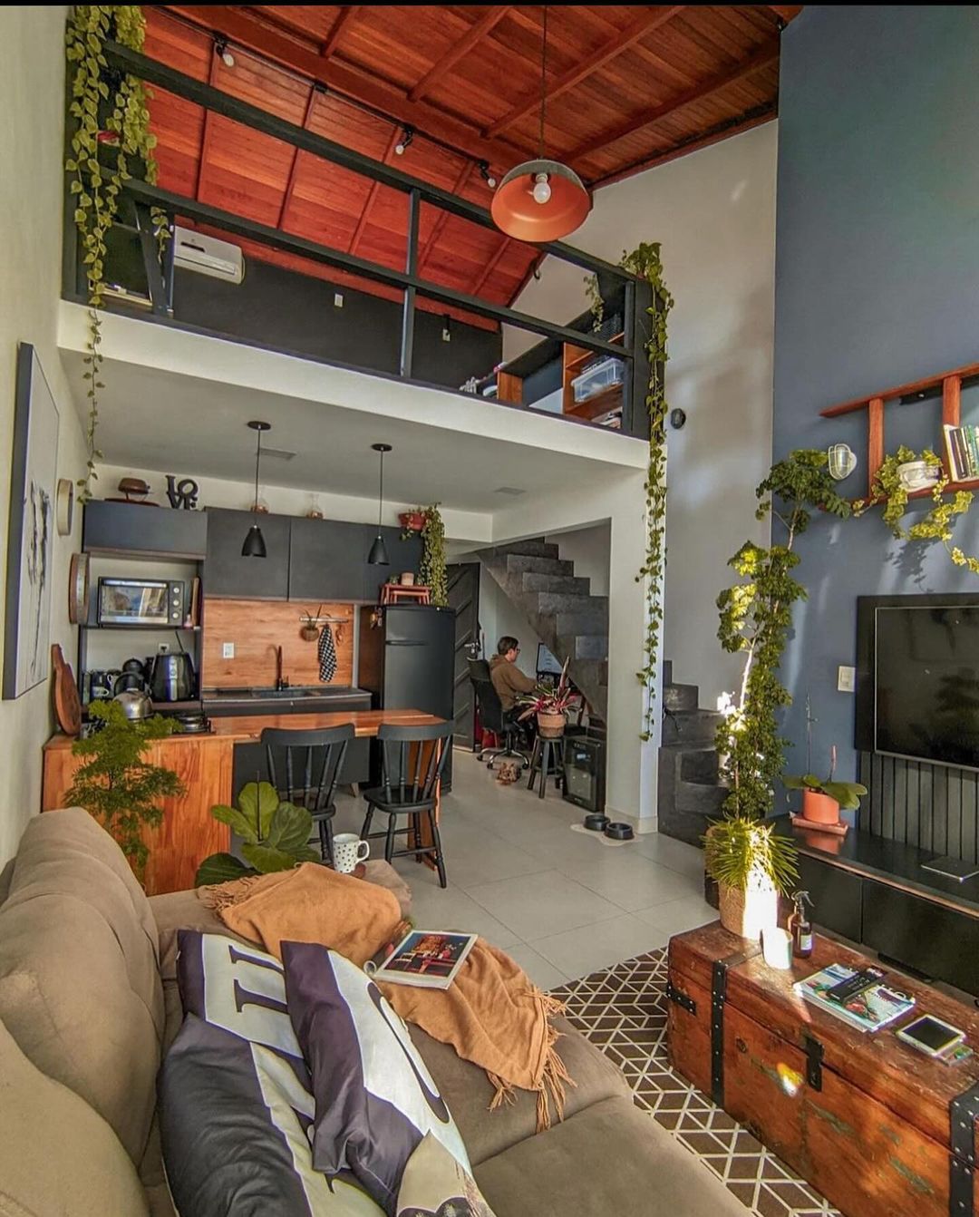 Chic and Modern Living Room with High Ceilings