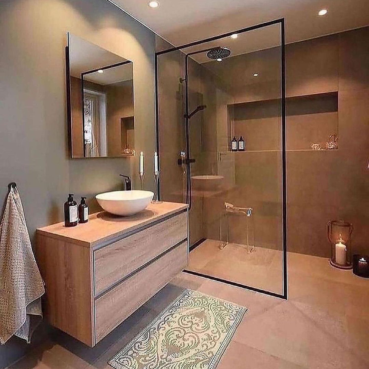 A modern and sleek bathroom design