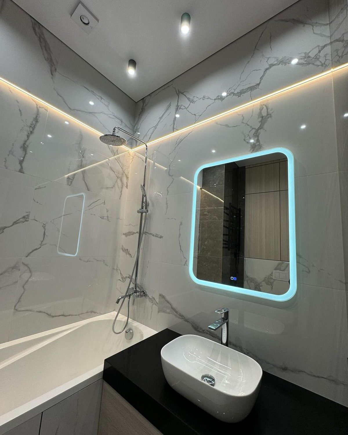 A modern bathroom with marble tiles