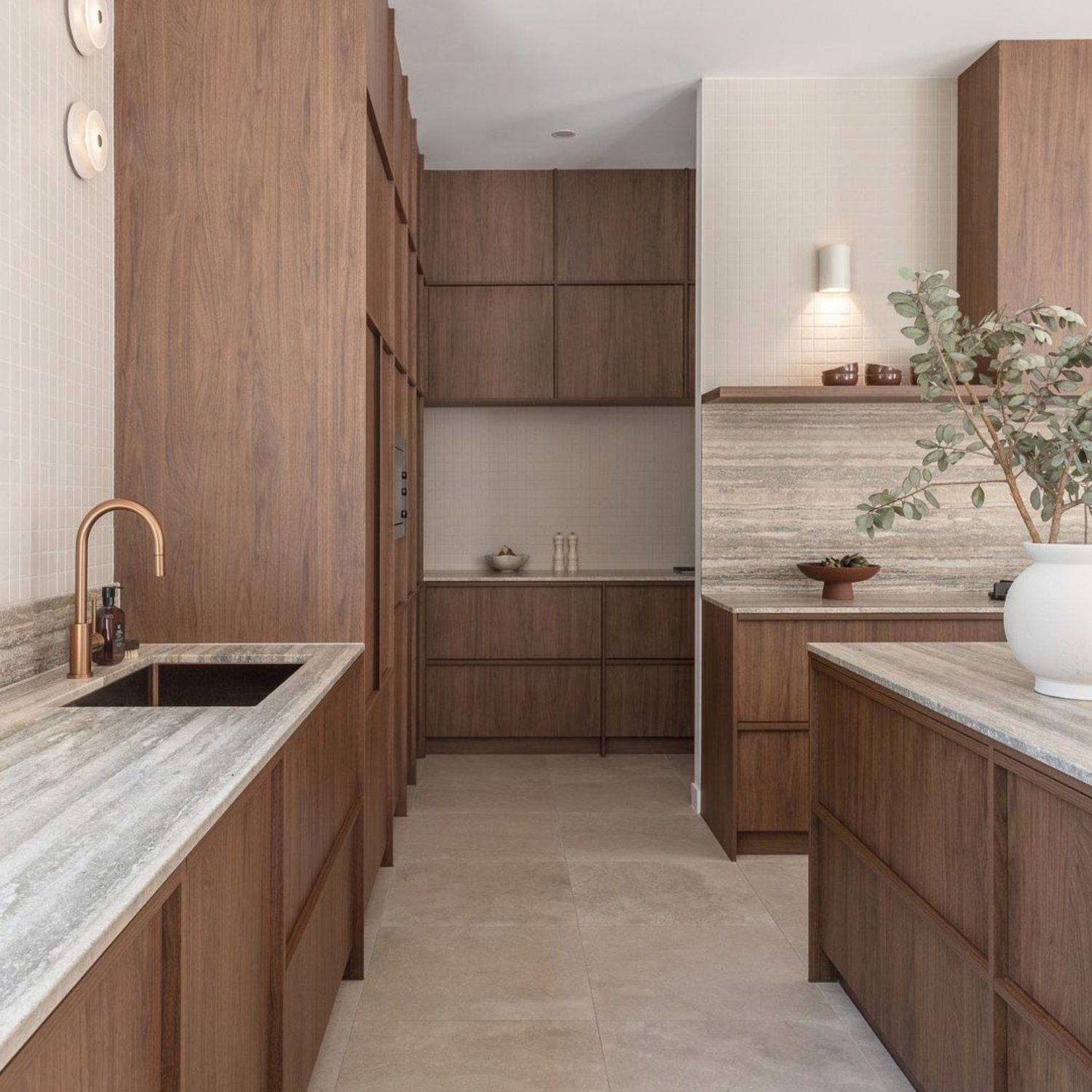 Elegant wooden kitchen with seamless cabinets