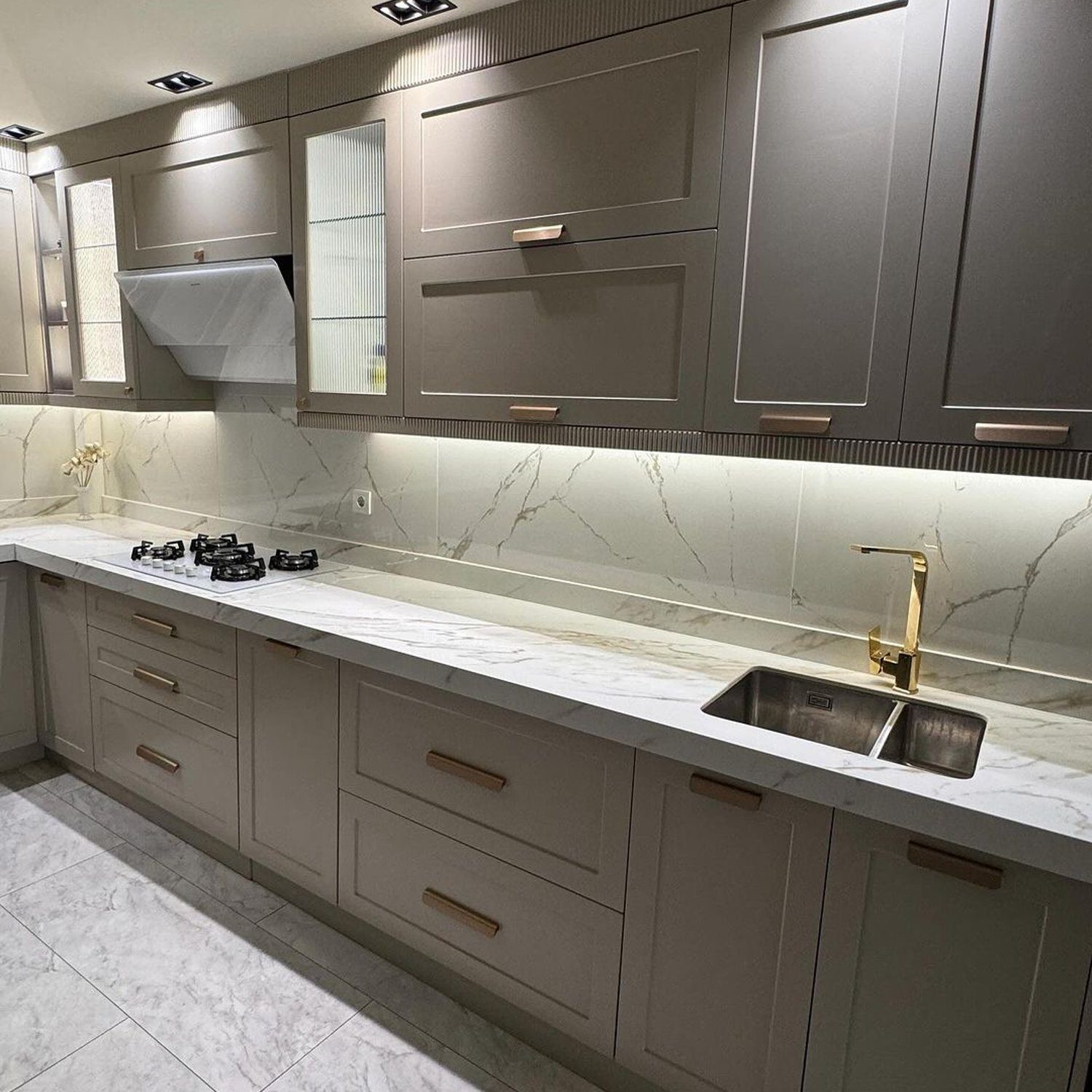 Elegant modern kitchen with a touch of gold