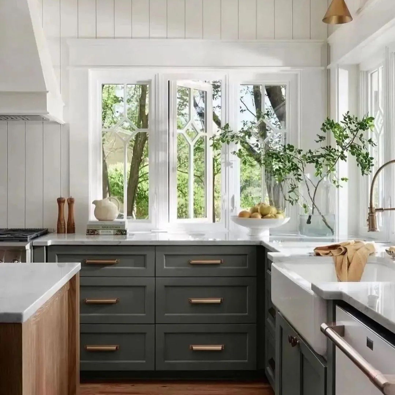 A bright and airy kitchen with clean lines and modern design