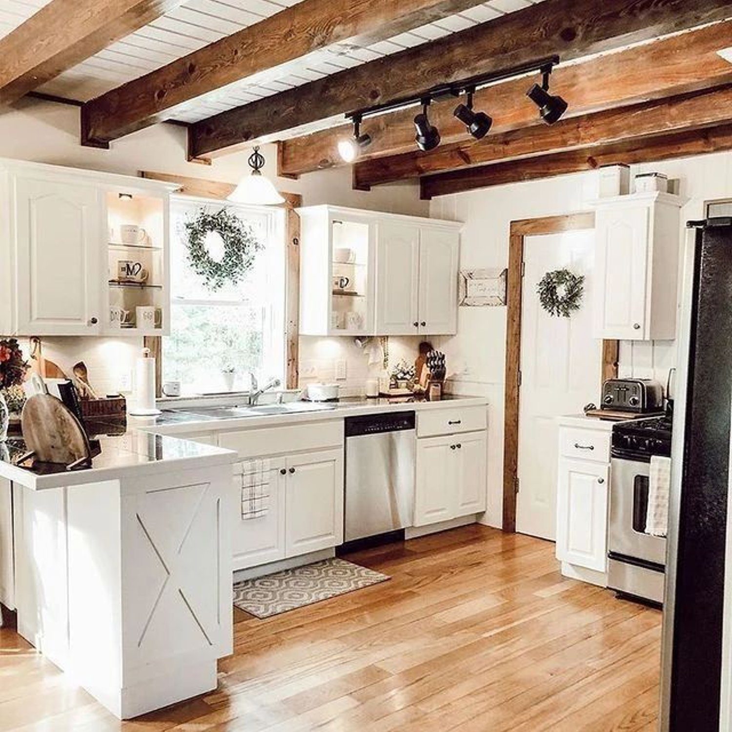 Rustic Farmhouse Kitchen