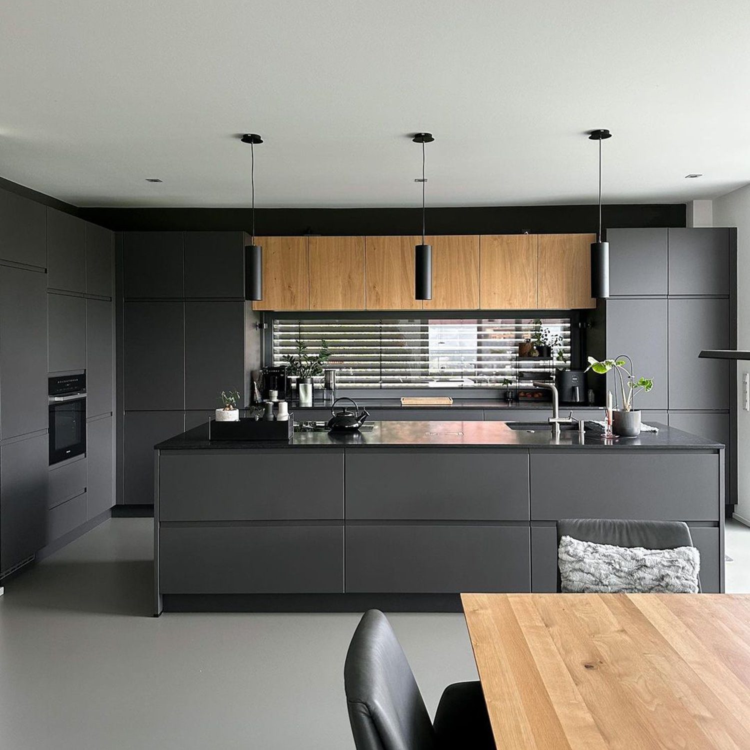 Stylish Modern Kitchen