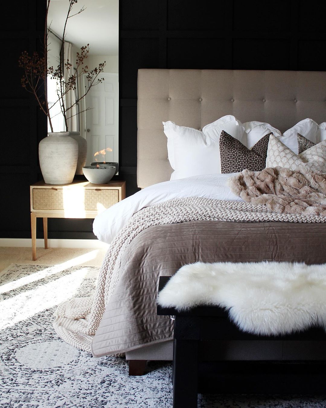 Cozy and Modern Bedroom